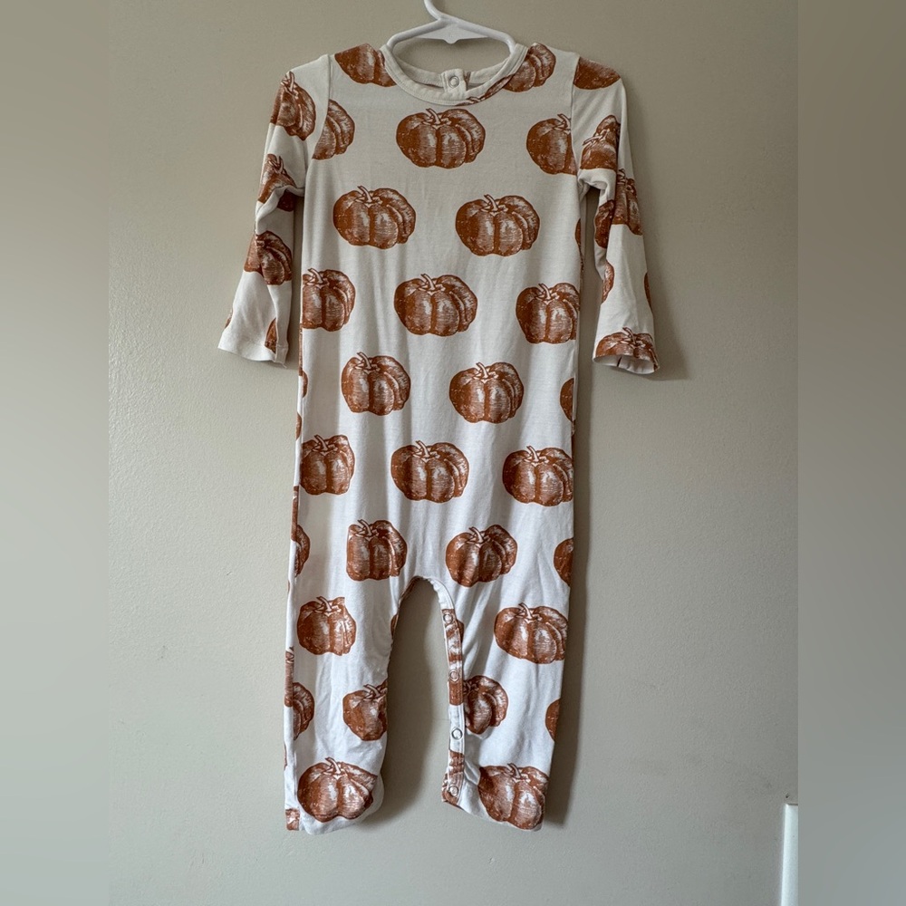 Kate Quinn Pumpkin Onesie - Perfect for fall